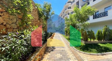 Трикімнатна мебльована квартира в районі Оба