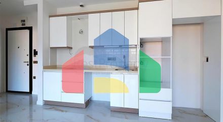 Сучасна квартира 1 + 1 поруч з пляжем в районі Оба