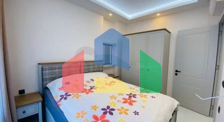 Унікальна квартира 1 + 1 з виходом в сад