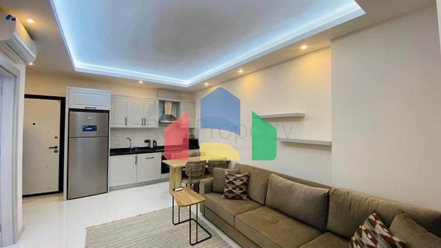 Унікальна квартира 1 + 1 з виходом в сад