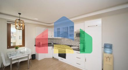 Просторная меблированная квартира 2+1 в престижном районе Аланьи – Оба