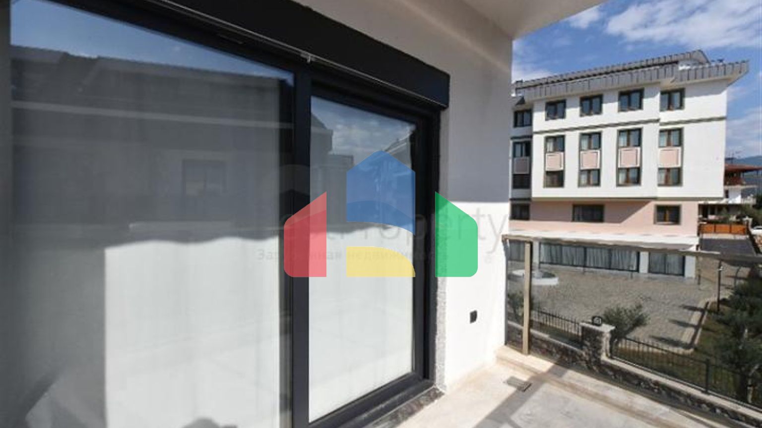 Двухкомнатная квартира в районе с хорошо развитой инфраструктурой