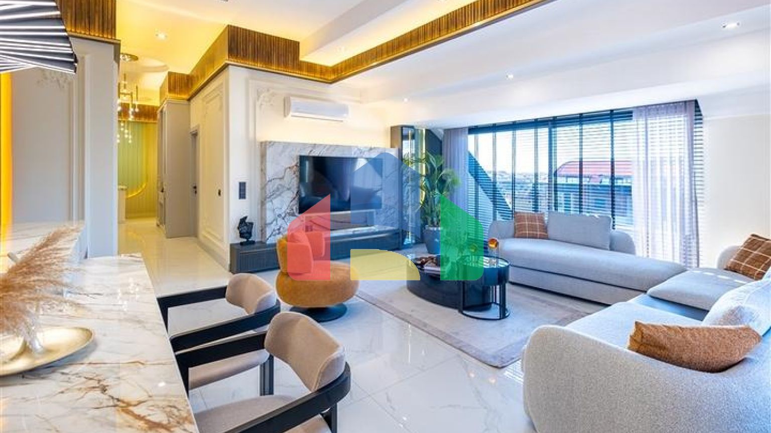 Просторий пентхаус з меблями в престижному районі Оба