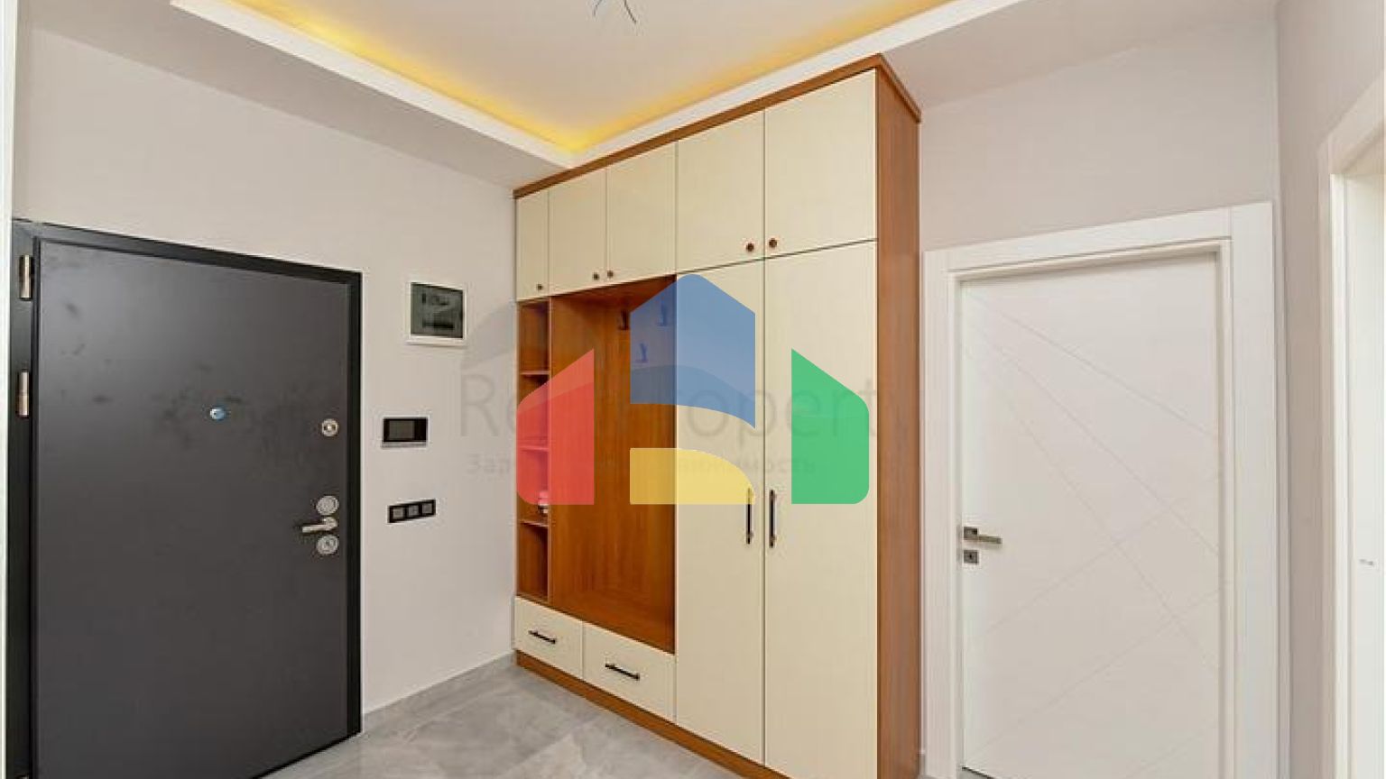 Простора квартира плануванням 3+1 в одному з кращих районів Аланії-Оба