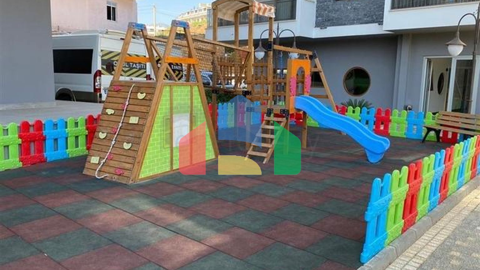 Простора квартира плануванням 3+1 в одному з кращих районів Аланії-Оба