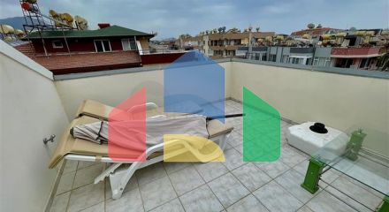 Spacious 4+1 penthouse from the owner, 300 meters from the sea in the Oba area