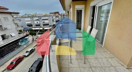 Spacious 4+1 penthouse from the owner, 300 meters from the sea in the Oba area