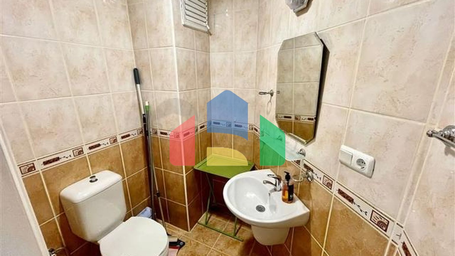 Просторный пентхаус от собственника 4+1 в 300 метрах от моря в районе Оба