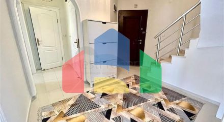 Просторный пентхаус от собственника 4+1 в 300 метрах от моря в районе Оба Просторный пентхаус от собственника 4+1 в 300 метрах от моря в районе Оба