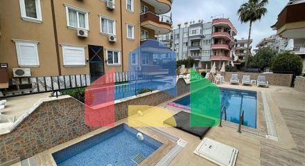 Просторный пентхаус от собственника 4+1 в 300 метрах от моря в районе Оба Просторный пентхаус от собственника 4+1 в 300 метрах от моря в районе Оба