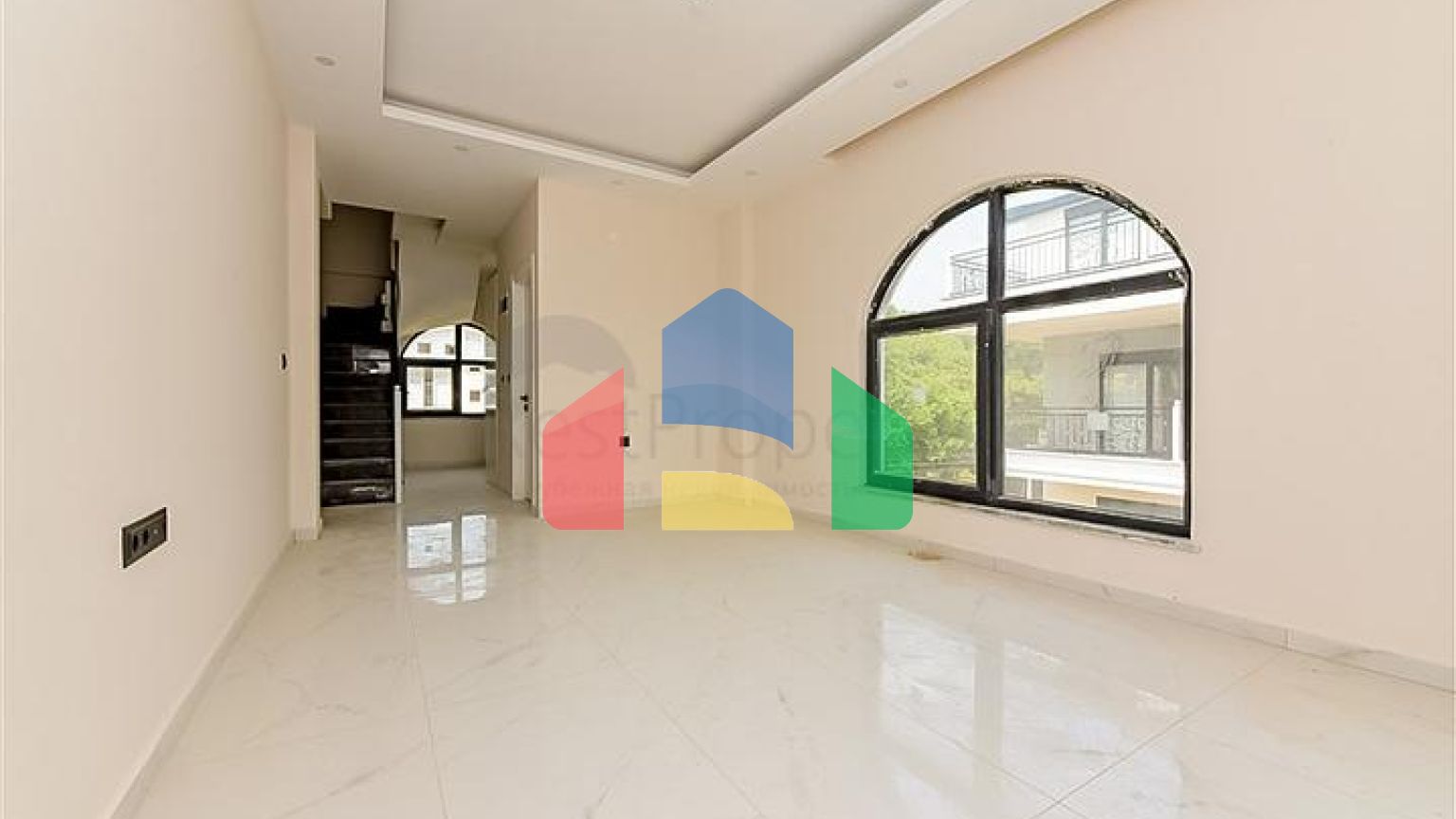 Пентхаус 2 + 1 в районі Оба