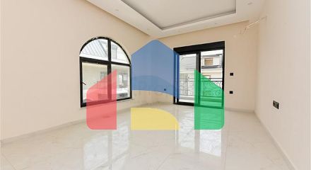 Пентхаус 2 + 1 в районі Оба