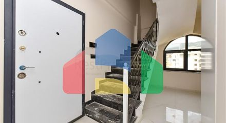 Пентхаус 2 + 1 в районі Оба