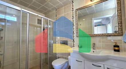 Простора квартира 2 + 1 в Оба