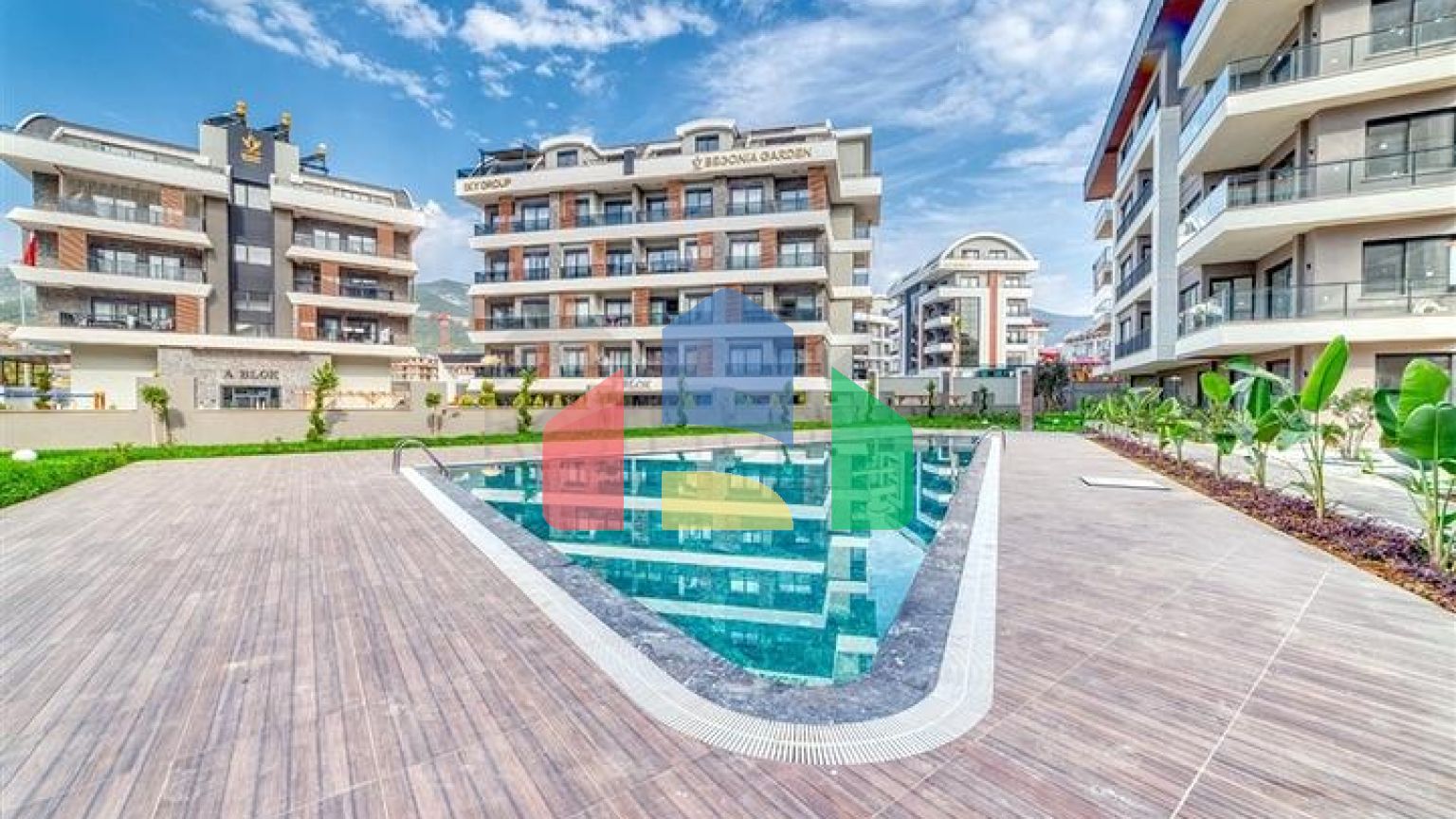 Простора квартира 1+1 в новому житловому комплексі в районі Оба