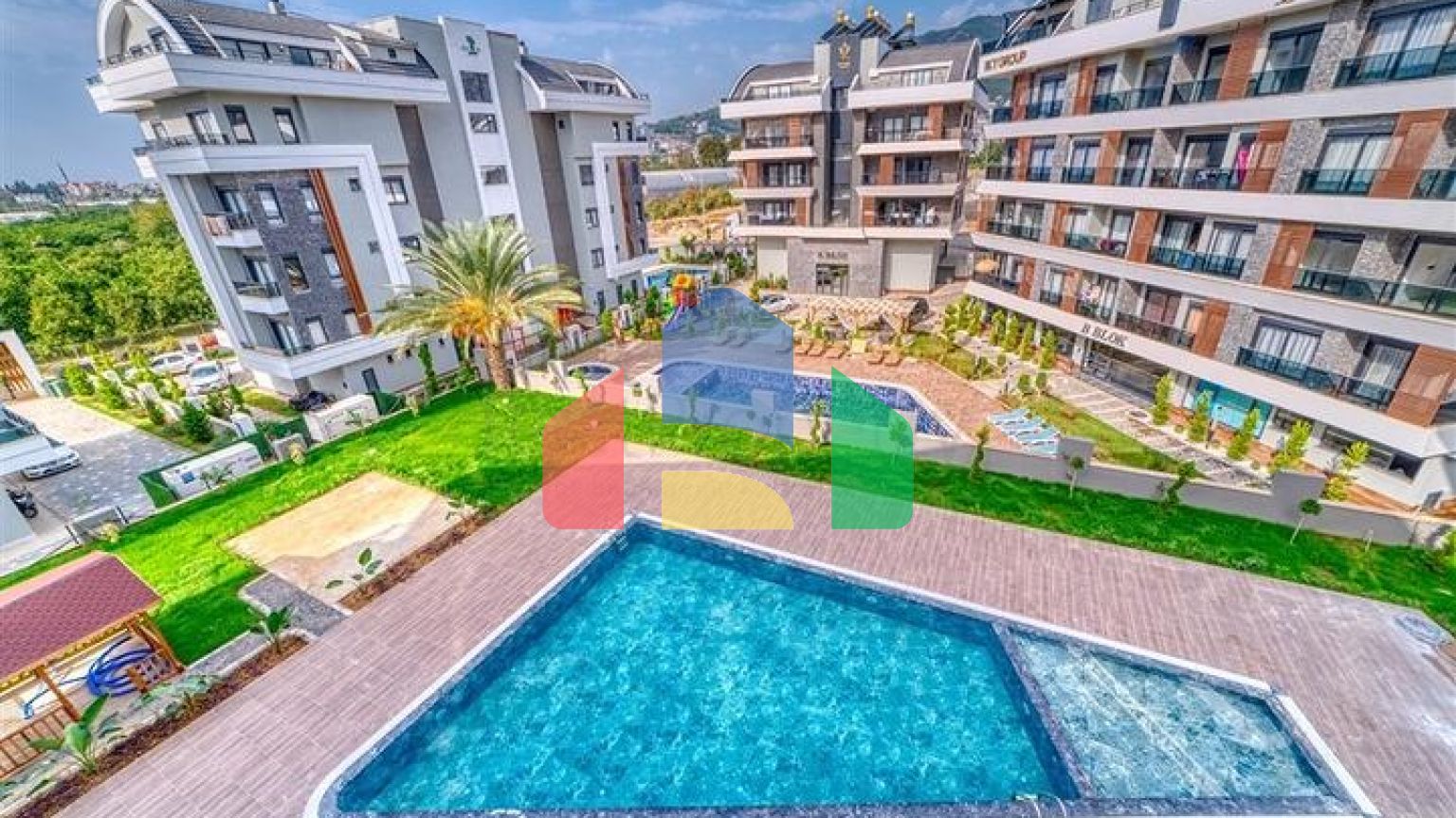 Простора квартира 1+1 в новому житловому комплексі в районі Оба