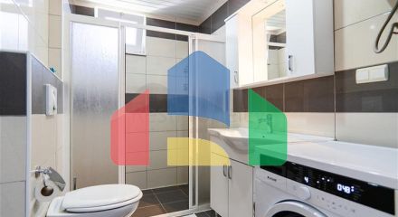 Затишна квартира 2 + 1 в будинку з басейном і зеленою територією