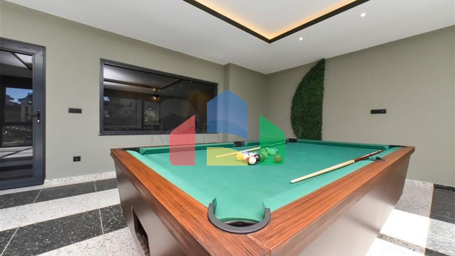 Шикарный пентхаус 2+1 в районе Оба