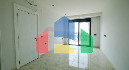 Пентхаус 2 + 1 з видом на море і фортеця Кале в районі Оба