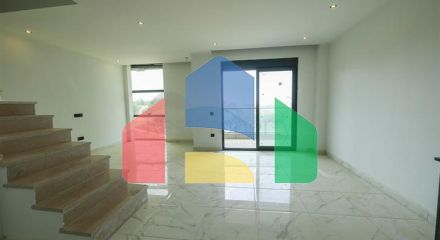 Пентхаус 2 + 1 з видом на море і фортеця Кале в районі Оба