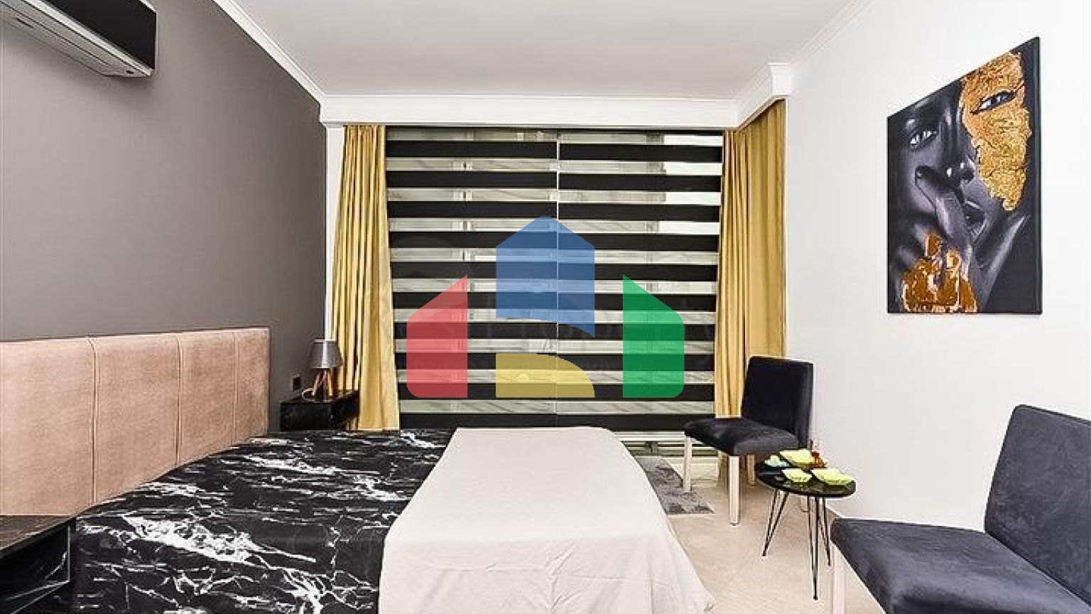 Просторная квартира в районе Оба