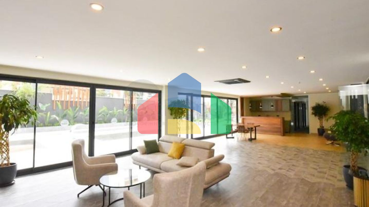 Апартаменти 4 + 1 в районі Оба