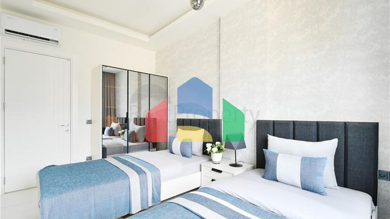 Трехкомнатная квартира в районе Оба