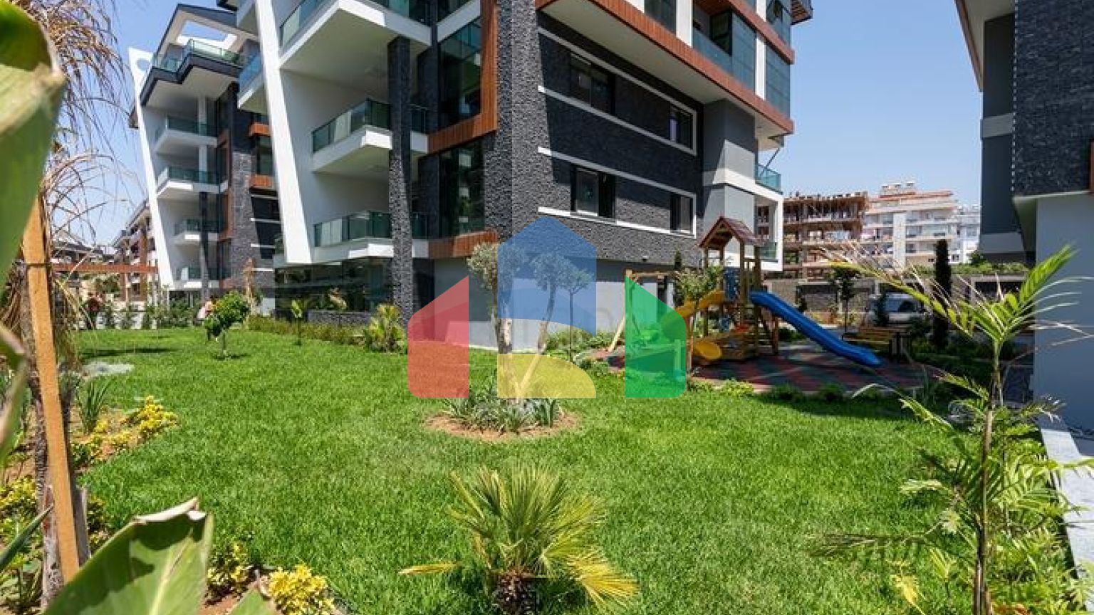 Квартира 1+1 в элитном жилом комплексе в районе Оба