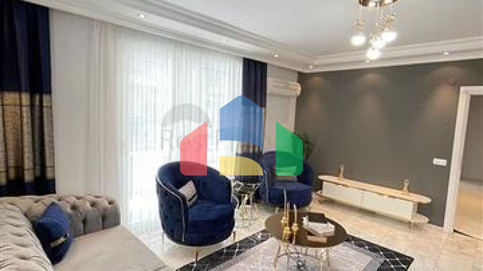 Просторі апартаменти 2+1 всього в 500 м від моря в районі Оба