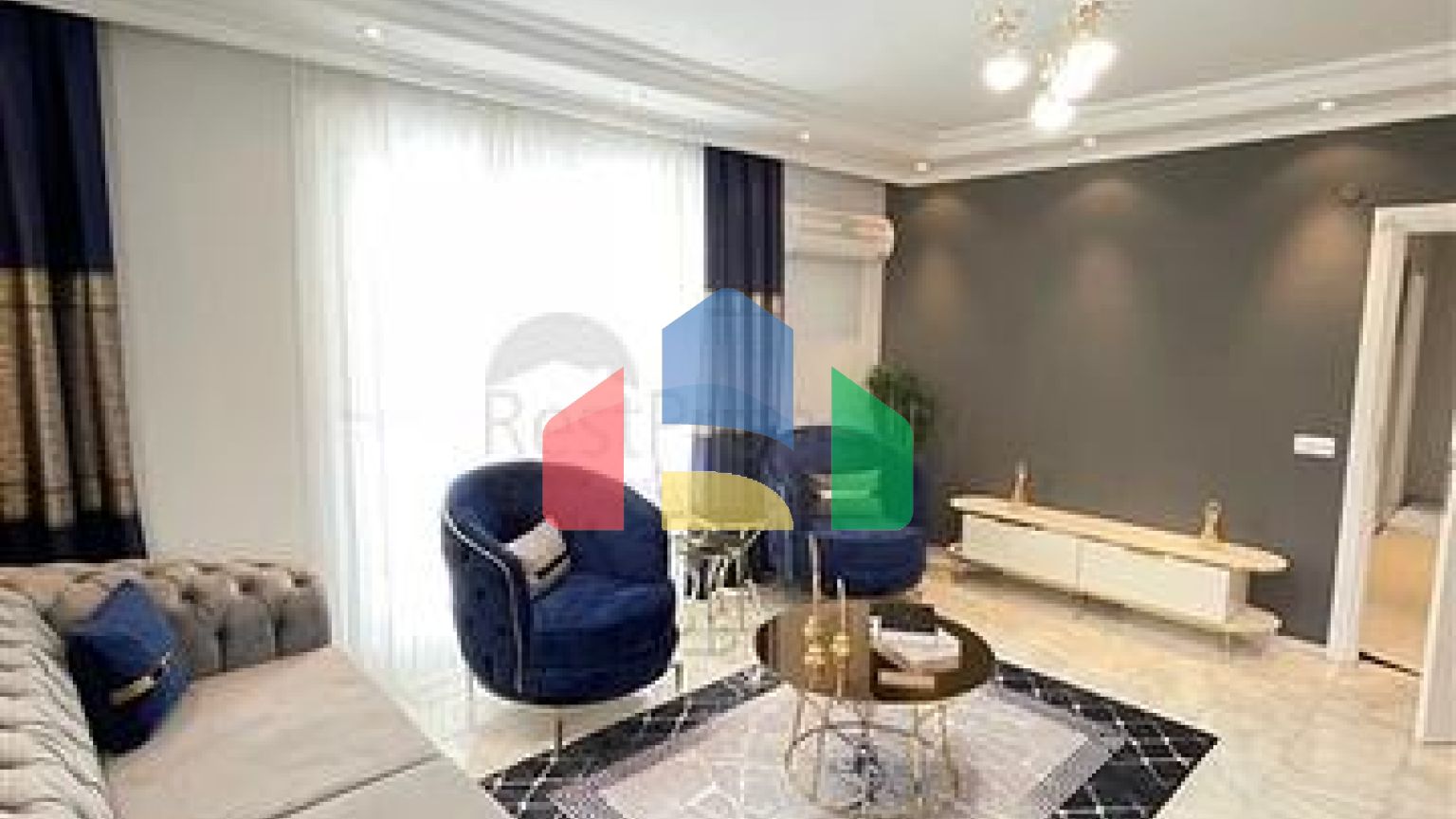 Просторі апартаменти 2+1 всього в 500 м від моря в районі Оба