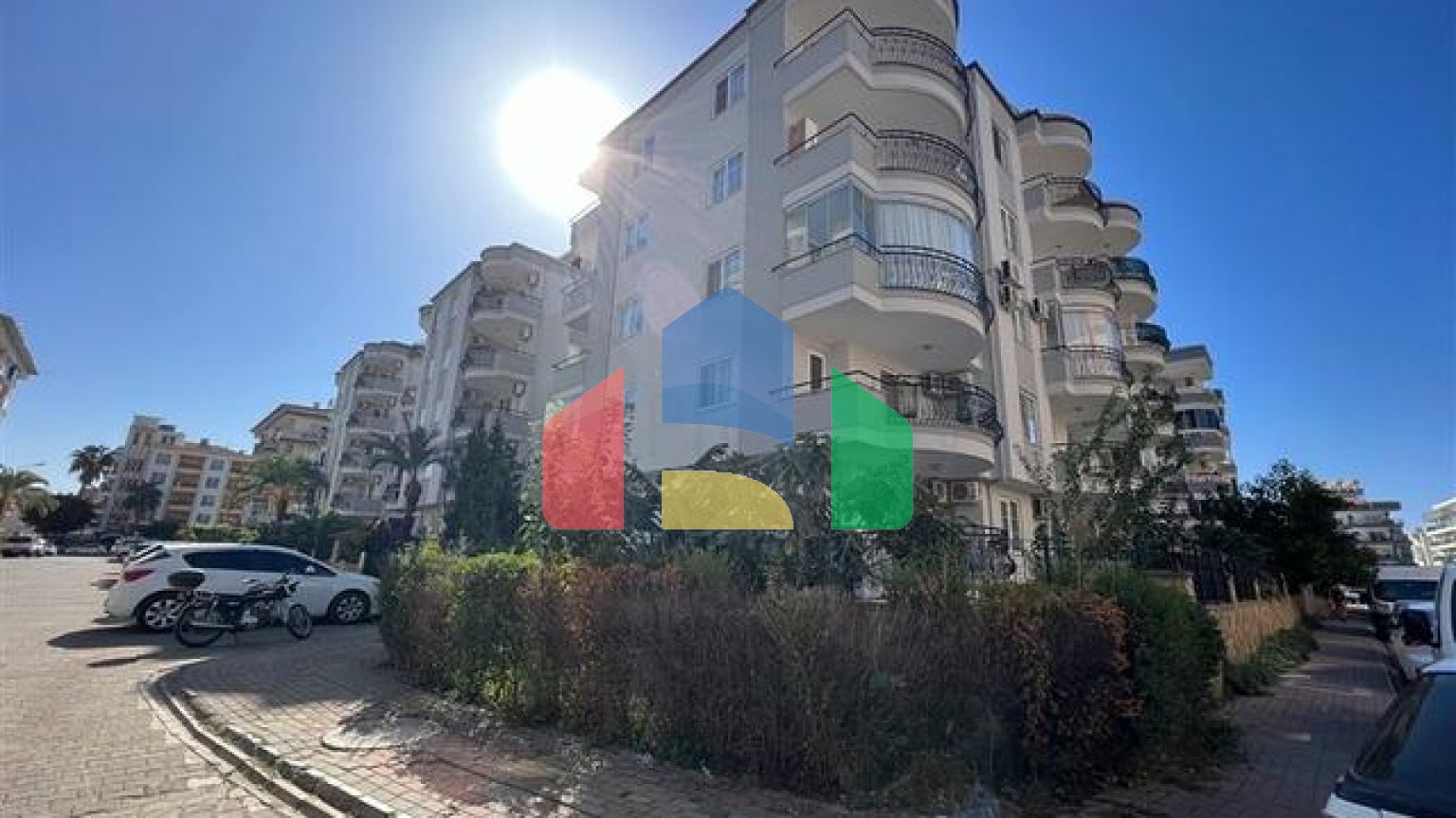 Просторі апартаменти 2+1 всього в 500 м від моря в районі Оба