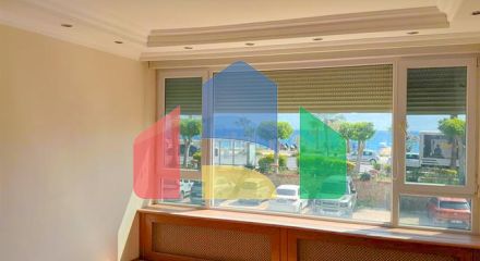 Простора квартира 4+1 на першій береговій лінії в районі Оба Простора квартира 4+1 на першій береговій лінії в районі Оба