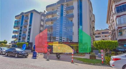 Простора квартира 4+1 на першій береговій лінії в районі Оба Простора квартира 4+1 на першій береговій лінії в районі Оба