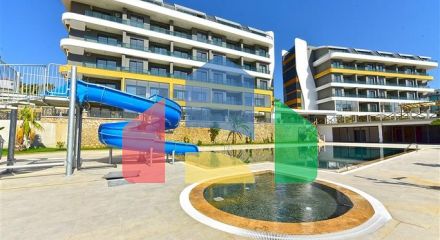 Spacious 2+1 penthouse with sea view