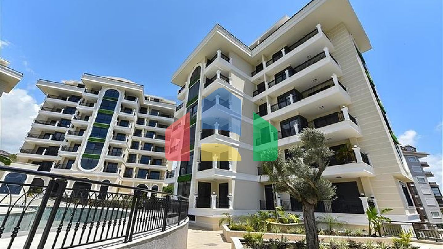 Комплекс семейной концепции в районе Оба