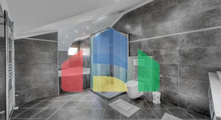 Просторный пентхаус у моря с видом и комфортом