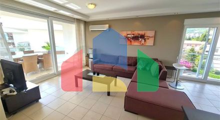 Затишний пентхаус 3 + 1 з меблями в районі Оба