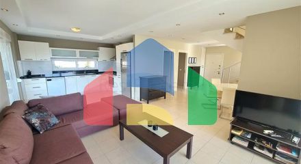 Затишний пентхаус 3 + 1 з меблями в районі Оба