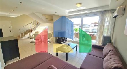 Затишний пентхаус 3 + 1 з меблями в районі Оба