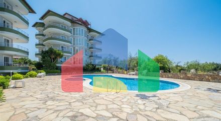 Просторный пентхаус в районе Оба