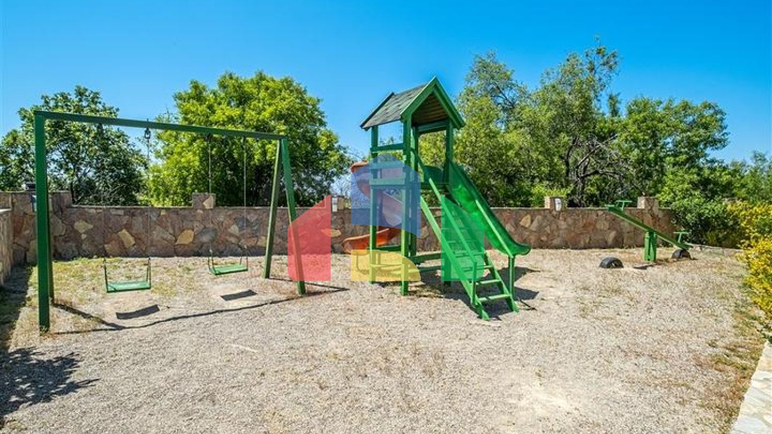 Просторный пентхаус в районе Оба