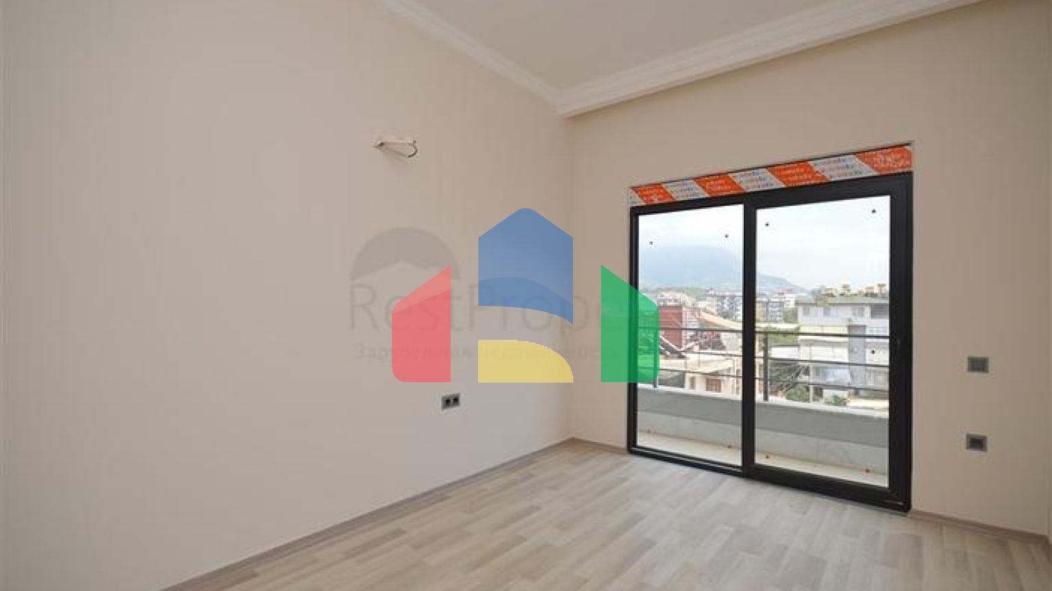 Идеальное жилье 3+1 с превосходной инфраструктурой, в районе Оба.