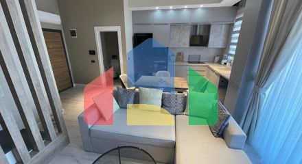 Пентхаус 2 + 1 з меблями в сучасному комплексі в Оба