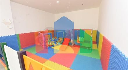 Пентхаус 2 + 1 з меблями в сучасному комплексі в Оба