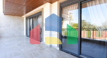 Дуплекс для большой семьи в районе Оба