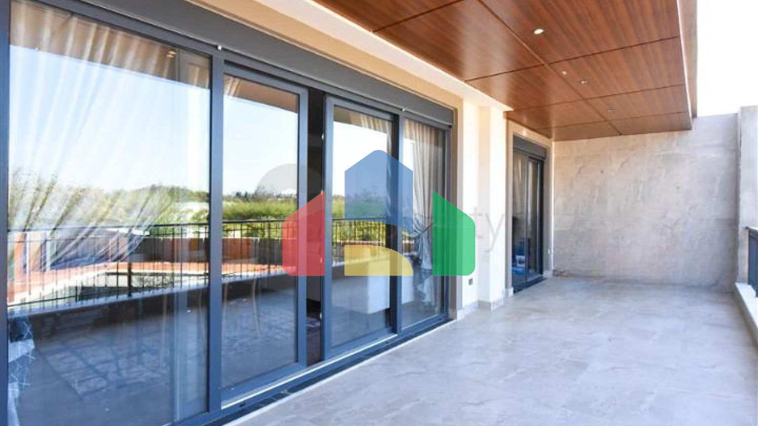 Дуплекс для большой семьи в районе Оба