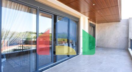 Дуплекс для большой семьи в районе Оба