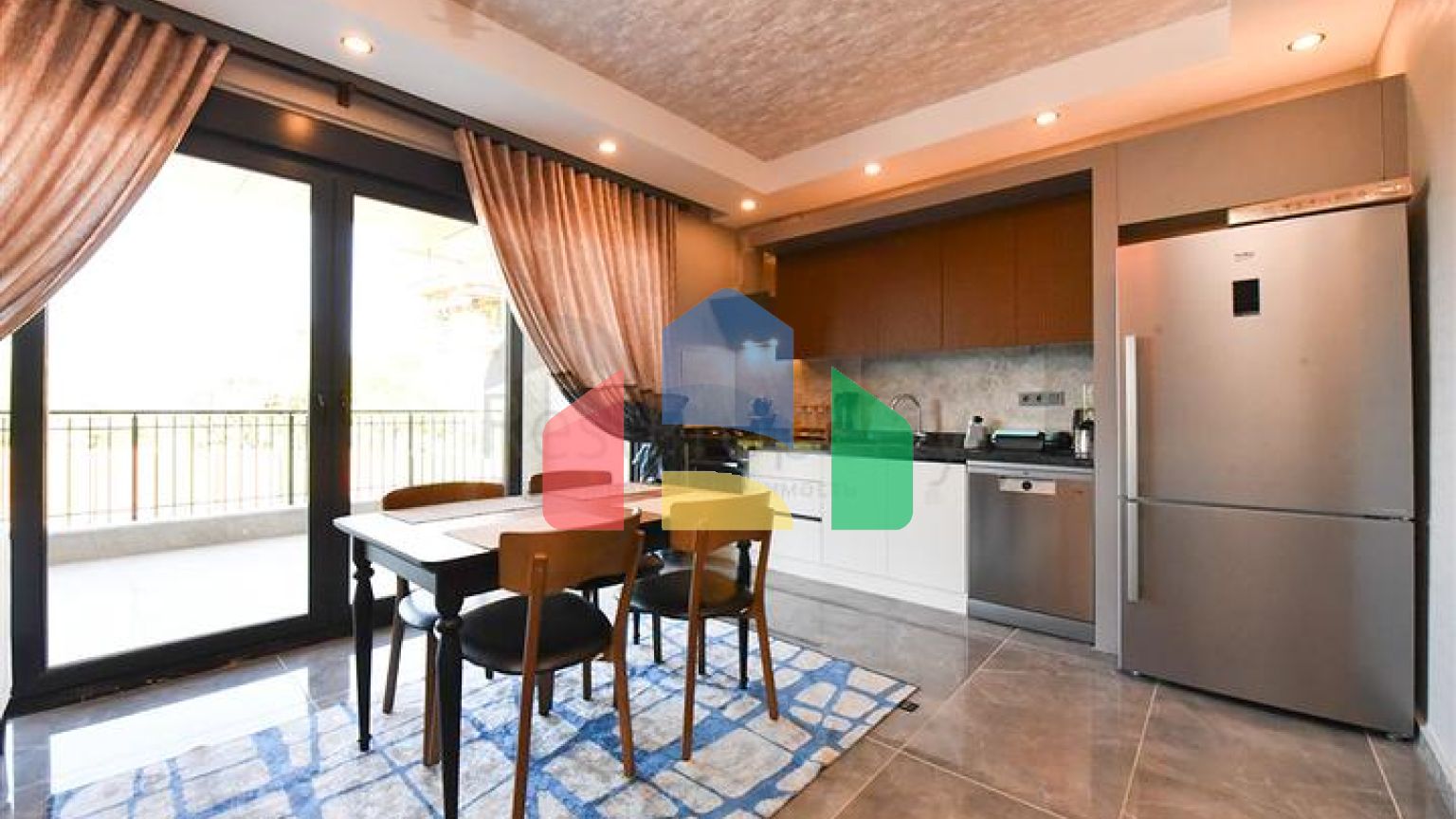 Дуплекс для большой семьи в районе Оба