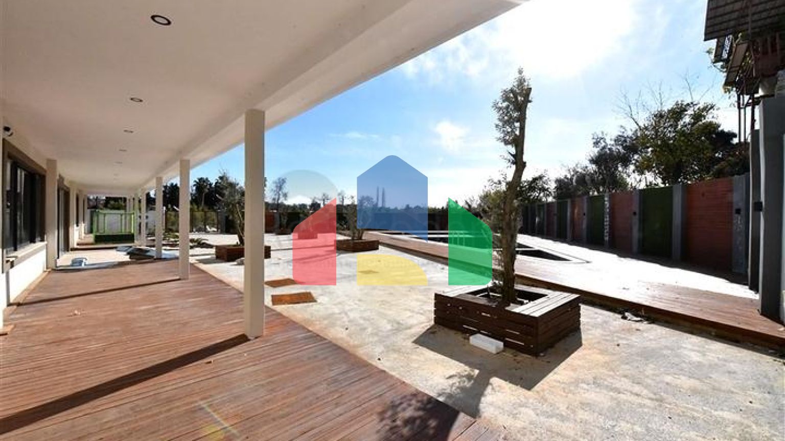 Дуплекс для большой семьи в районе Оба