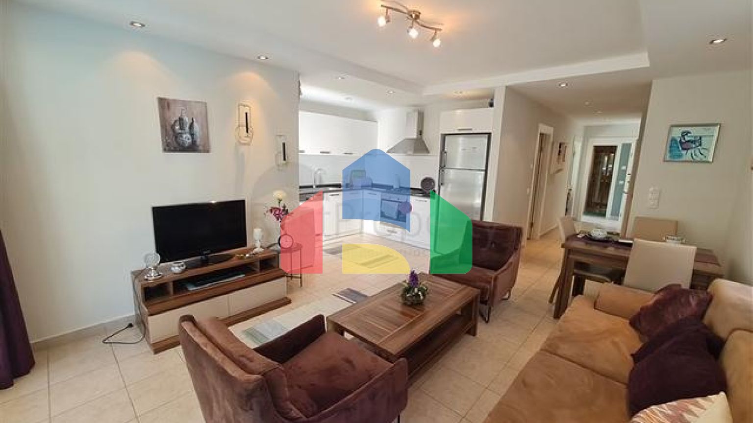 Затишна квартира 2 + 1 з меблями в районі Оба